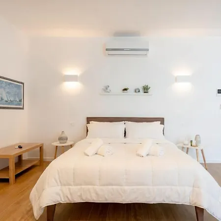 San Francesco Modern Loft With Private Parking * Bari