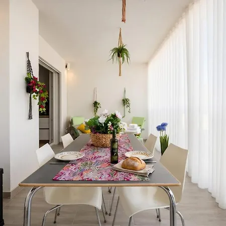 San Francesco Modern Loft With Private Parking Apartamento
